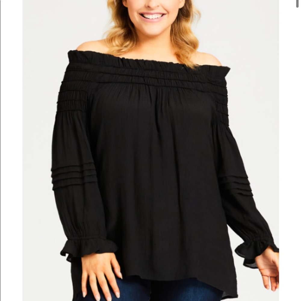 Loralette (Avenue) Off the shoulder blouse